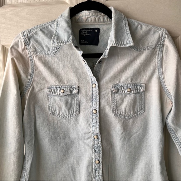 AE Denim shirt - Picture 6 of 6